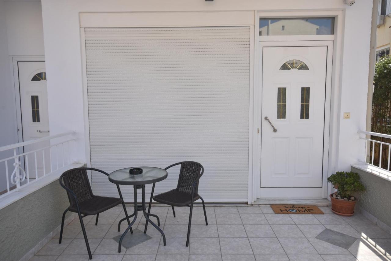 K&C Rooms- Apartments Markópoulon エクステリア 写真
