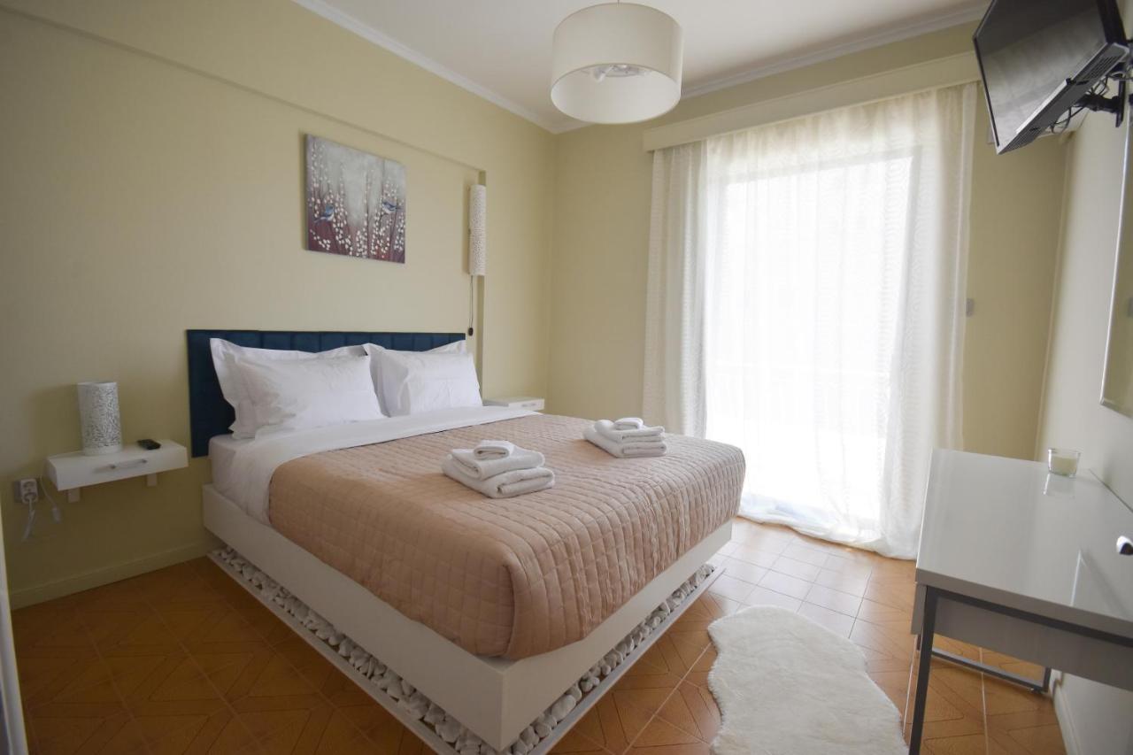 K&C Rooms- Apartments Markópoulon エクステリア 写真