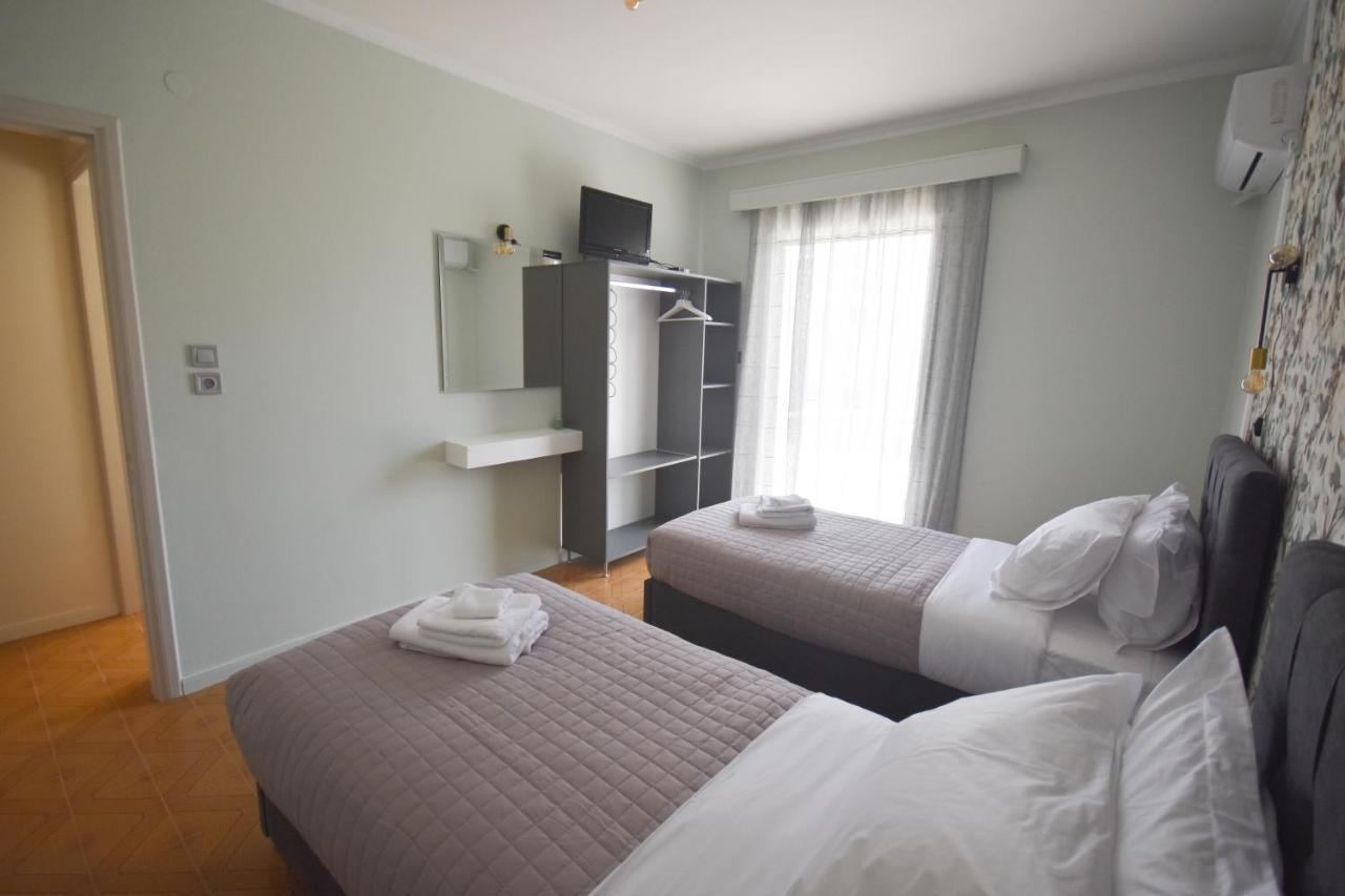 K&C Rooms- Apartments Markópoulon エクステリア 写真